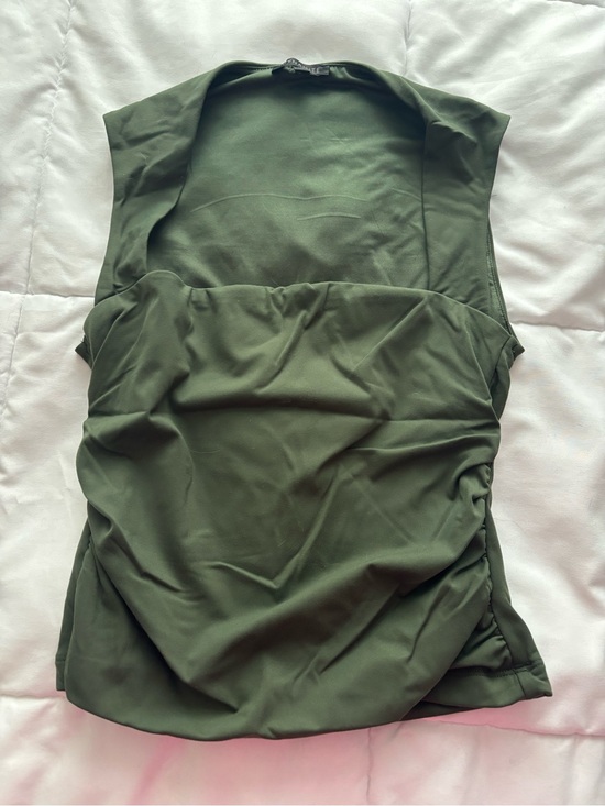 Dynamite Tops - Dynamite olive green square neck top.